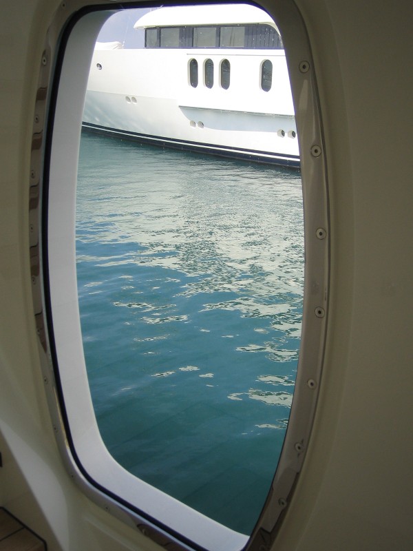 cleaned & seal Marine porthole